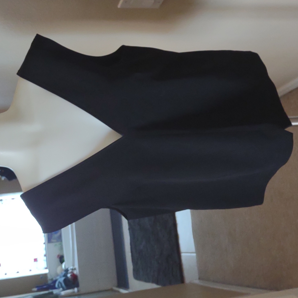 Rag and Bone silk blend black v neck tank size medium.
